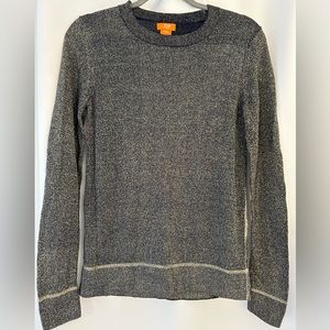 ⭐️sparkles⭐️ Navy and Metallic gold thin sweater. EUC!